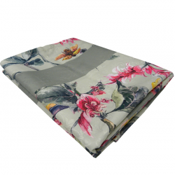 BLOSSOM Çiçek Desenli Bordürlü 150x150 cm Masa Örtüsü BLOSSOM Çiçek Desenli Bordürlü 150x150 cm Masa Örtüsü